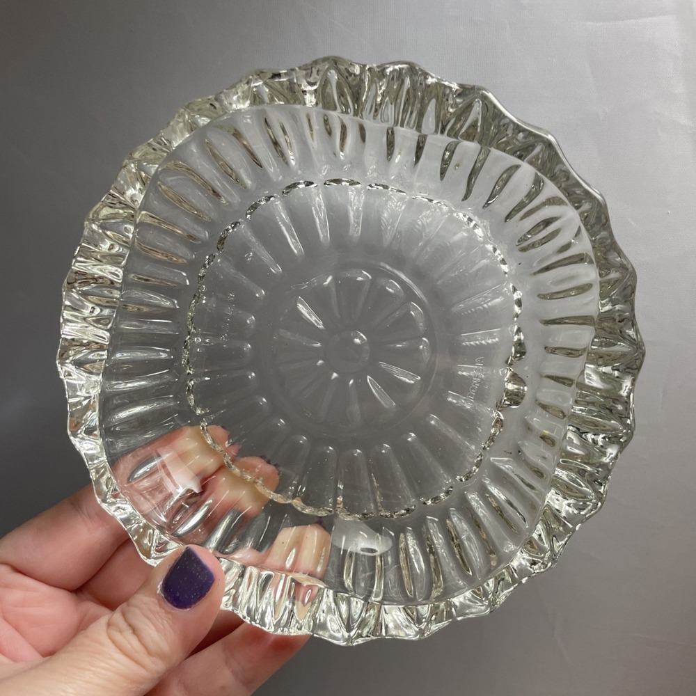 Vintage Cigar Ashtray By‎ Pasari Indonesia 5.5" Pressed Glass Clear - Picture 3 of 9